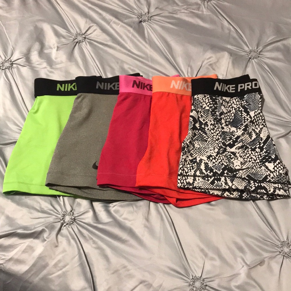 Lot of 5 Nike Pro Shorts Size Small